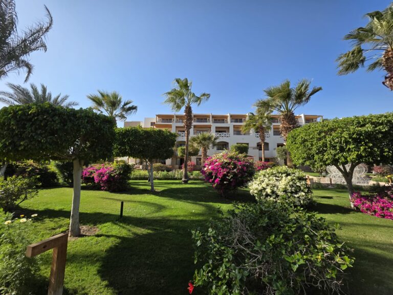 Fort Arabesque Resort, Spa & Villas
