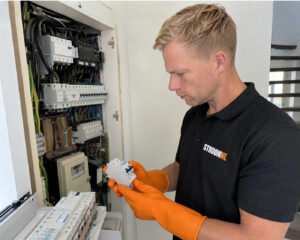 sec_1_banner_img_25240ab9-214f-4ce7-a35b-9cbbfb9558e5-1